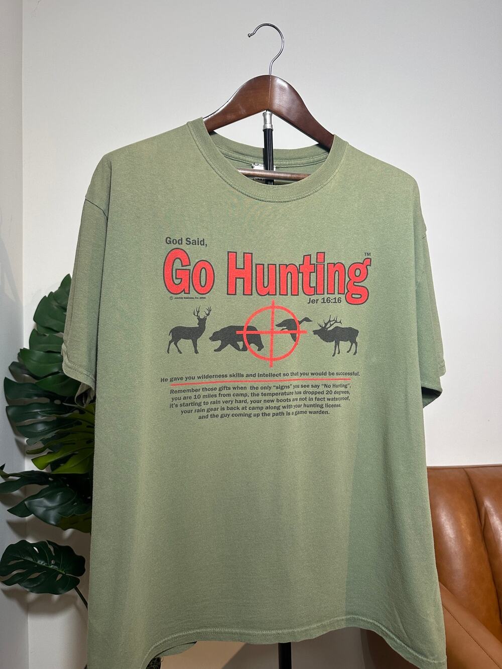 Jesus Said Go Hunting Christian Hunting Shirt XL Deer Bible Verse Jer 16:16 Y2k